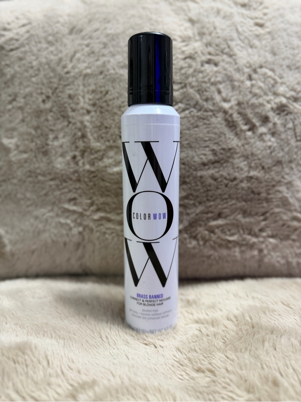 Color Wow Brass Banned Purple Toning Foam for Blonde Hair - White